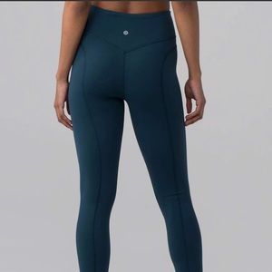 Lululemon Pushing limits 7/8 tight